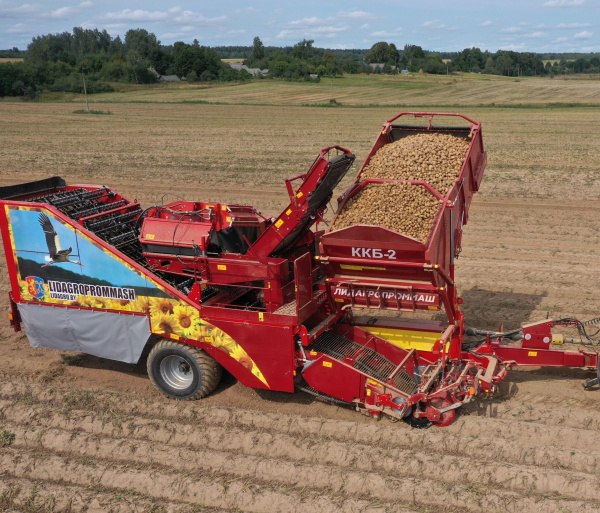 Картофелеуборочные комбайны