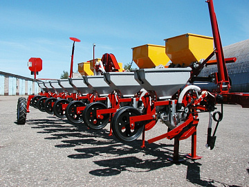 Сеялка точного высева 8-ми рядная СТВ-8К