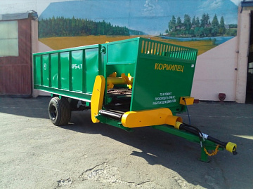Кормораздатчик одноосный КРБ-4,7м