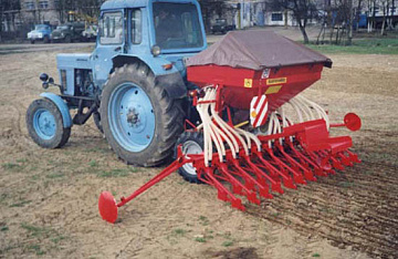 Сеялка пневматическая универсальная СПУ-3Л