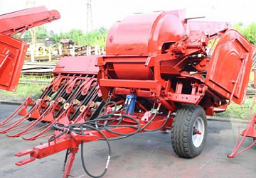 Комбайн льноуборочный “Двина-4М”