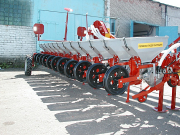 Сеялка точного высева 12-ти рядная СТВ-12